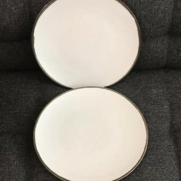 Arian Design by Vavro Fine Plates Dinner Plates Replacement - Set of 2 - Picture 1 of 4